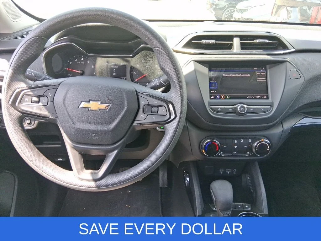 Used 2023 White Chevrolet LT image 11