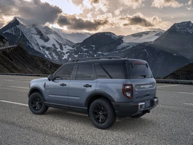 New 2026 Azure Gray Metallic Ford Badlands image 4