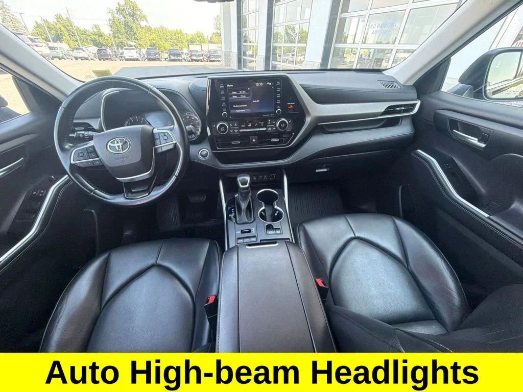 Used 2022 Black Toyota XLE image 11