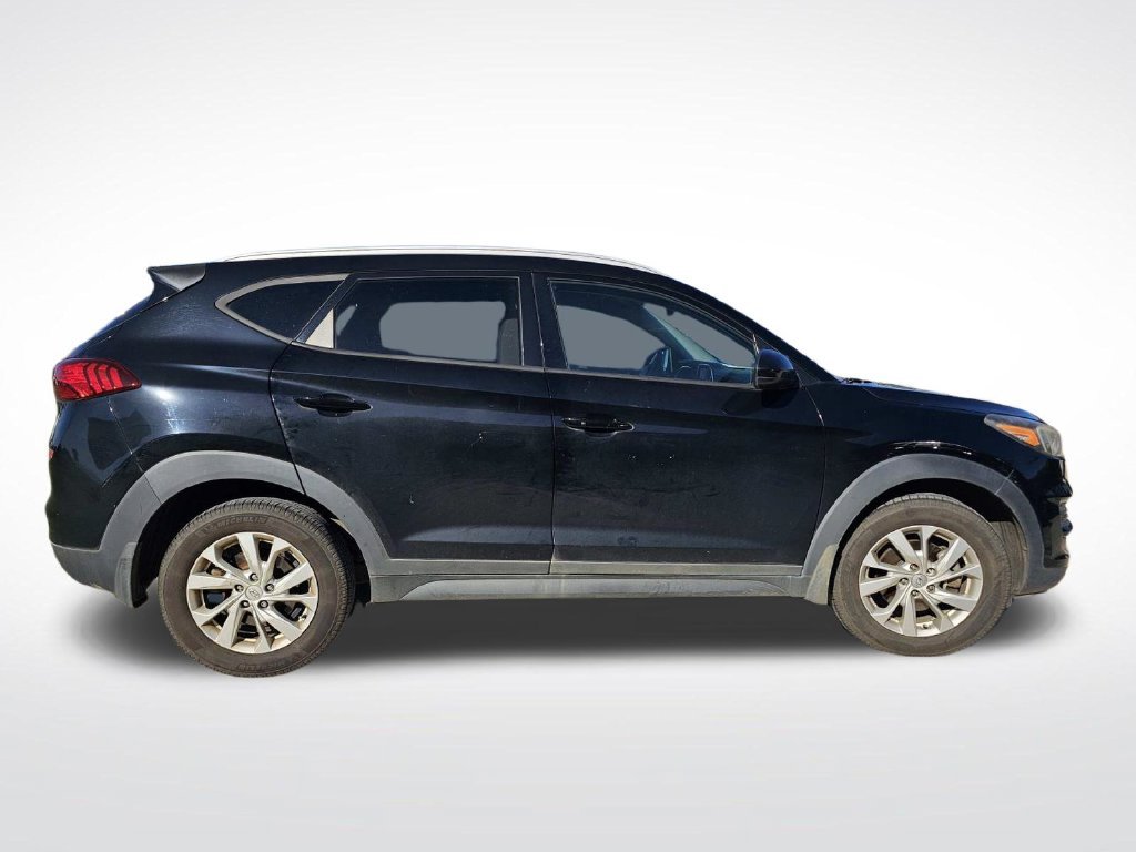 Used 2020 Black Hyundai Value image 18