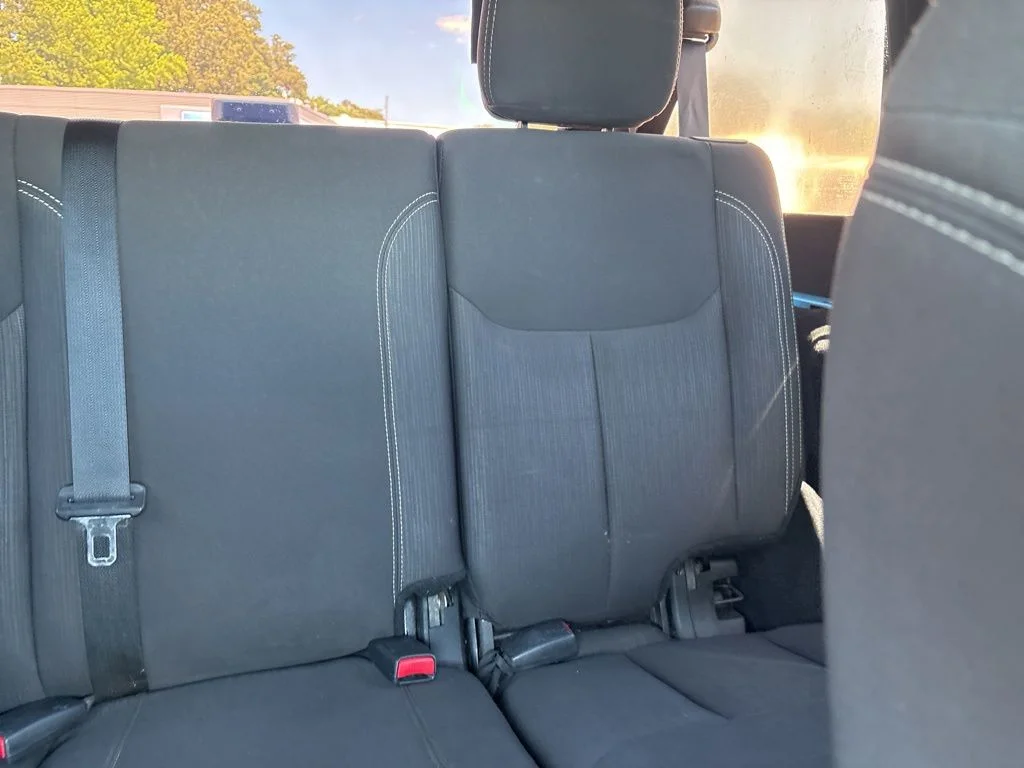 Used 2017 Blue Jeep Unlimited Rubicon image 14