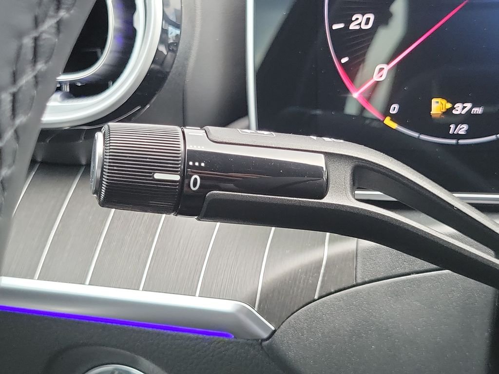 New 2026 Selenite Grey Metallic Mercedes-Benz C 300 image 26