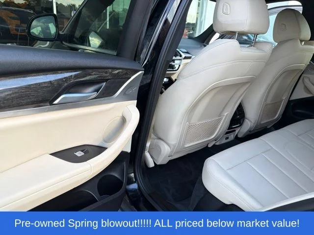 Used 2020 Black BMW xDrive30i image 22
