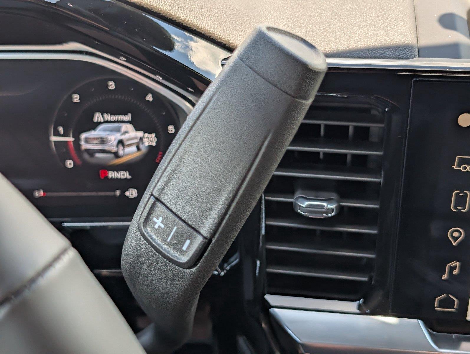 New 2026 Onyx Black GMC Elevation image 26