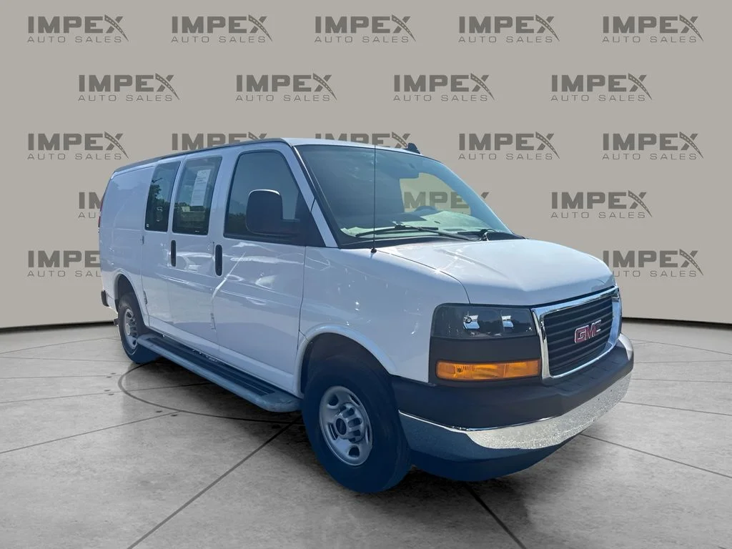 Used 2022 White GMC Work Van image 7