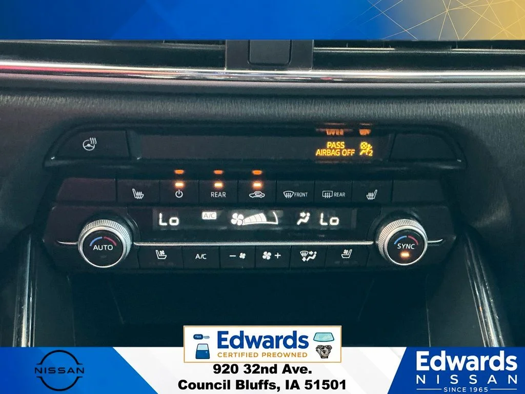 Used 2021 White Mazda Grand Touring image 35