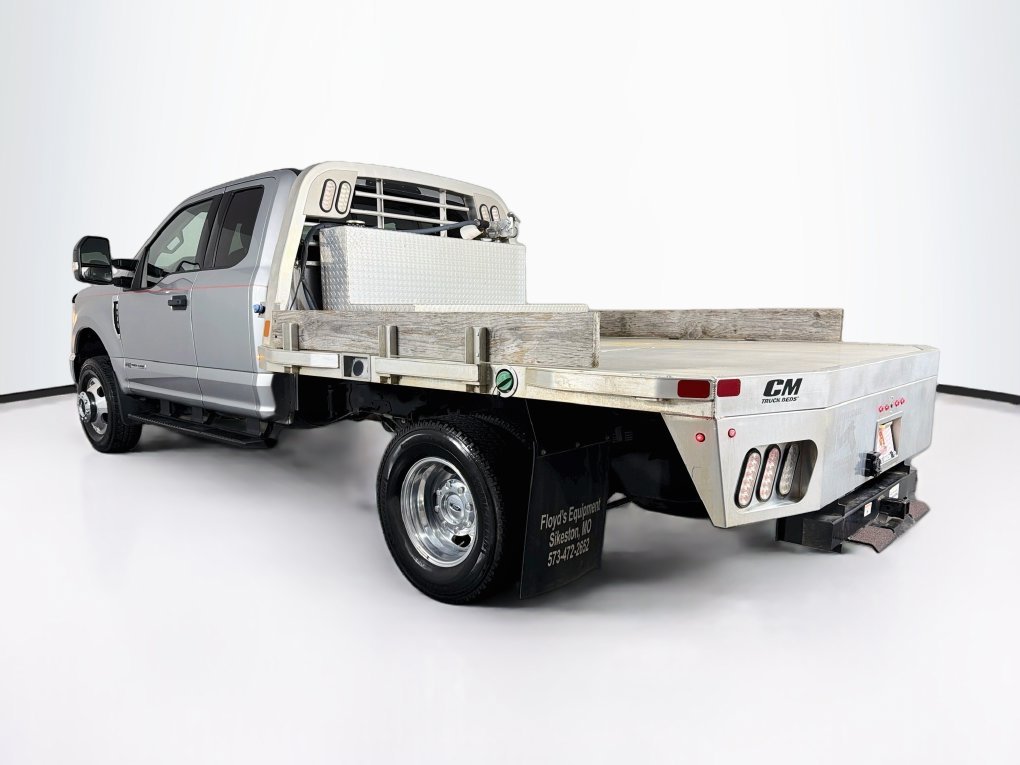 Used 2022 Silver Ford XLT image 7