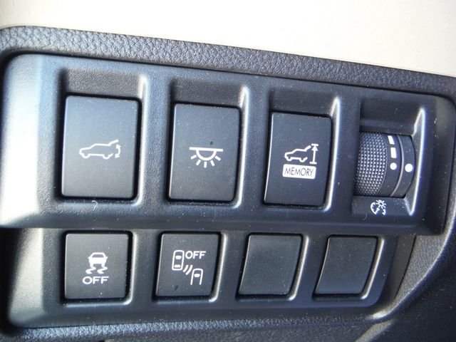 Used 2021 Black Subaru Premium image 10