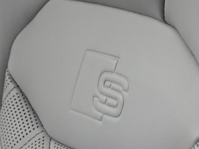 Used 2022 Gray Audi 4.0T Prestige image 26