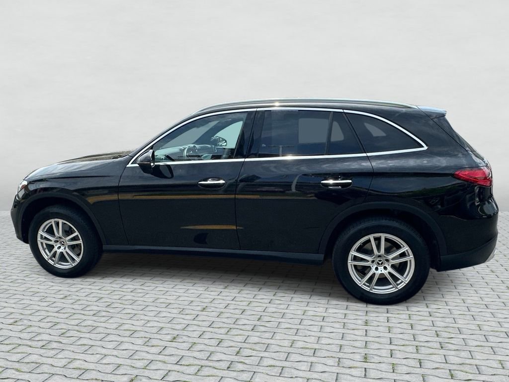 Certified Used 2023 Black Mercedes-Benz GLC 300 image 8
