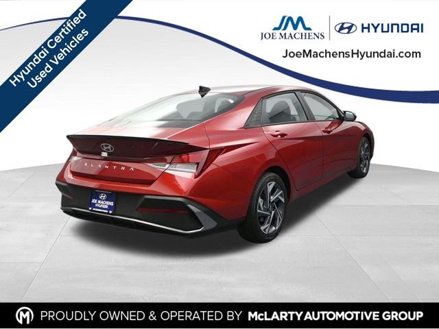 Certified Used 2025 Red Hyundai SEL Sport image 9