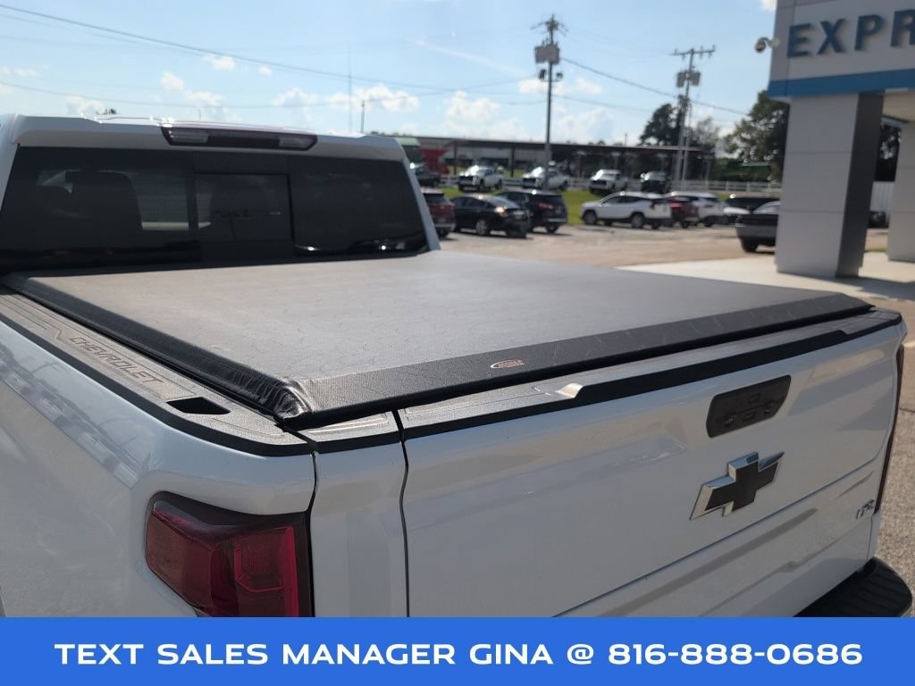 Certified Used 2022 SUMMIT WHITE Chevrolet LTZ image 17