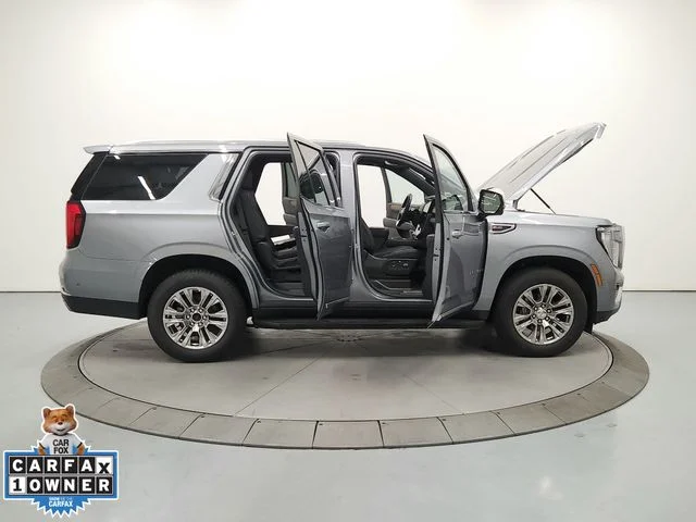 Used 2025 Silver GMC Denali image 17