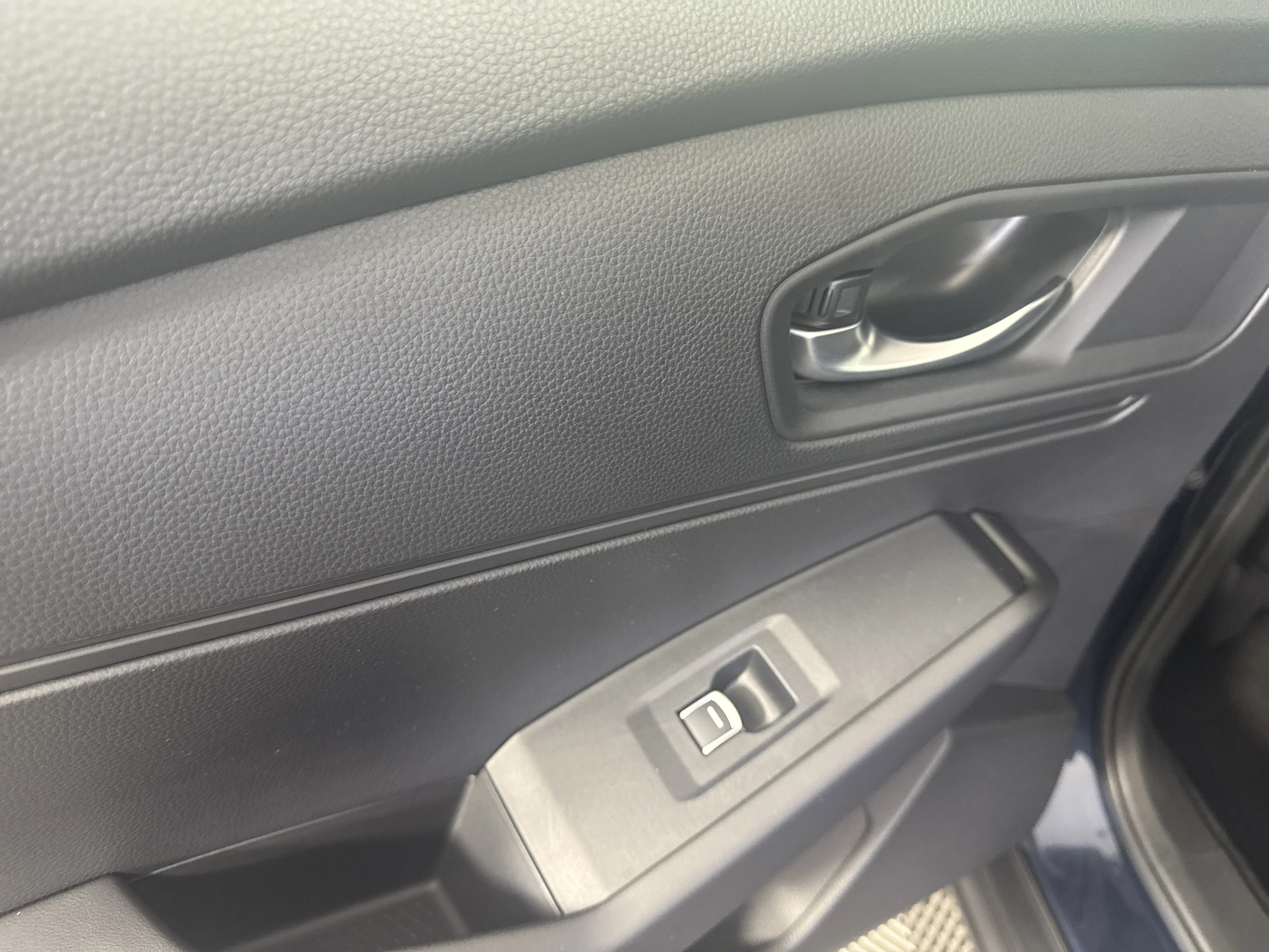 2024 Honda Accord EX - Photo 17