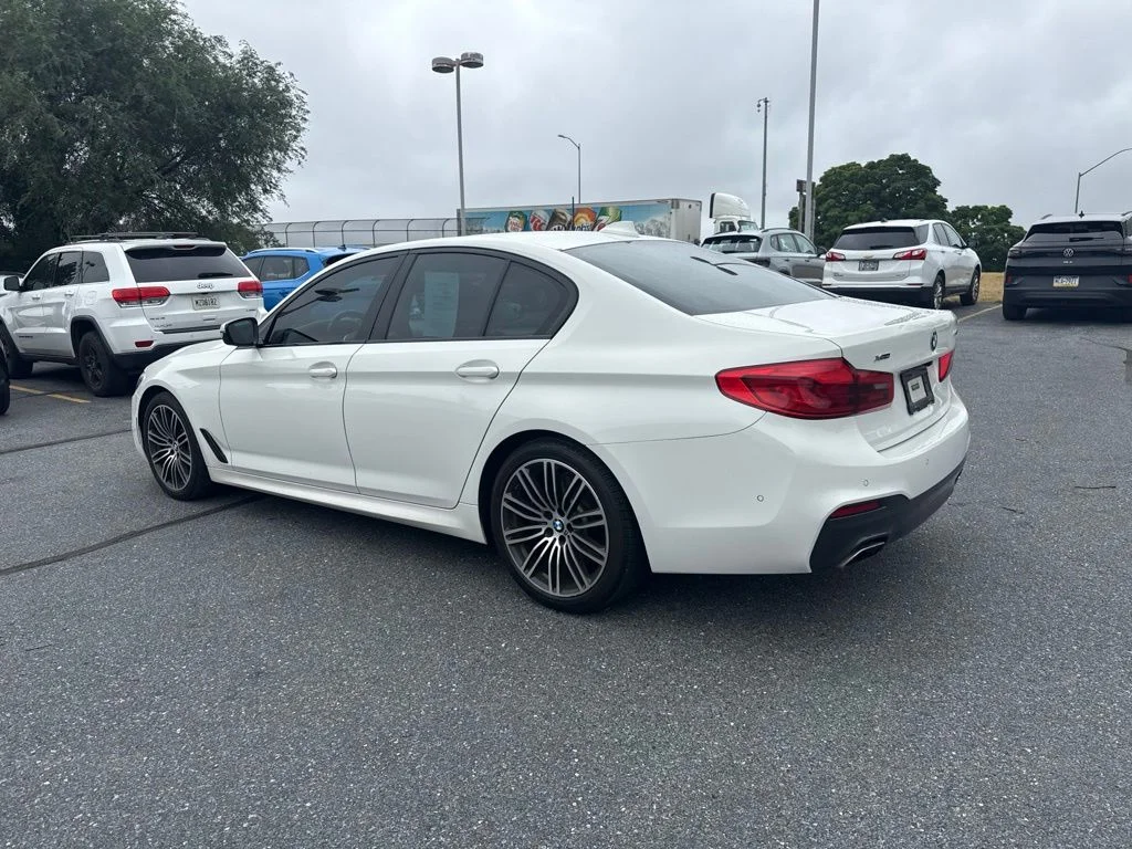 Used 2019 Alpine White BMW 540i xDrive image 16