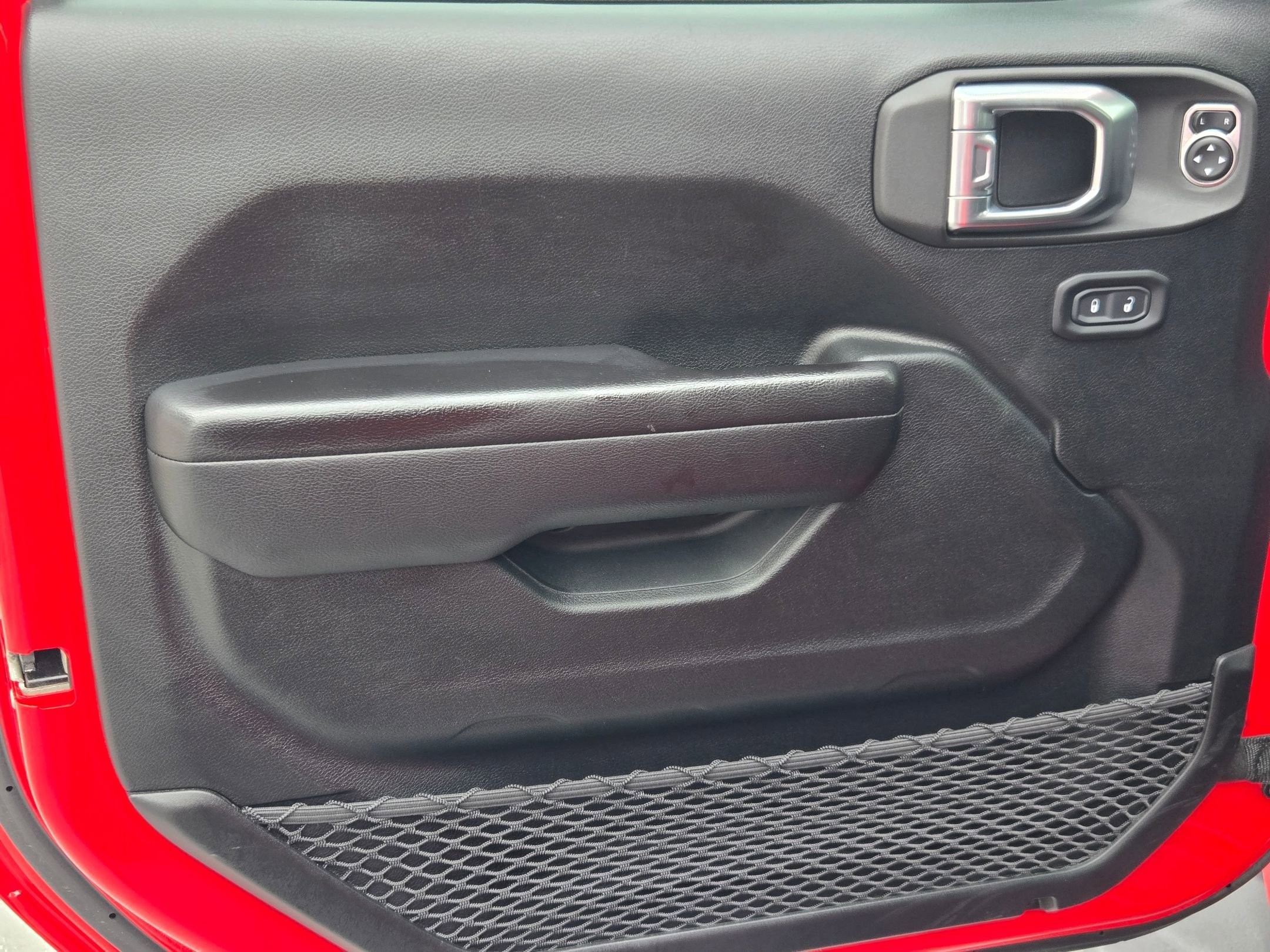 Used 2021 Firecracker Red Clearcoat Jeep Sport S image 20