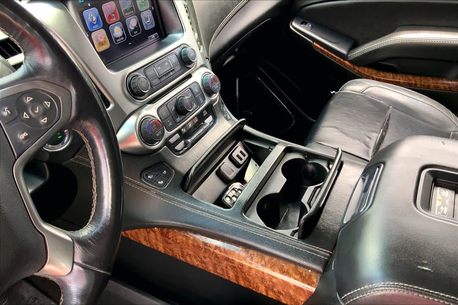Used 2018 Black Chevrolet Premier image 16