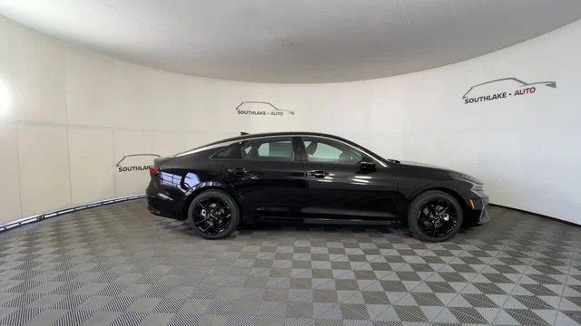 New 2026 Aurora Black Pearl Kia GT-Line FWD image 9