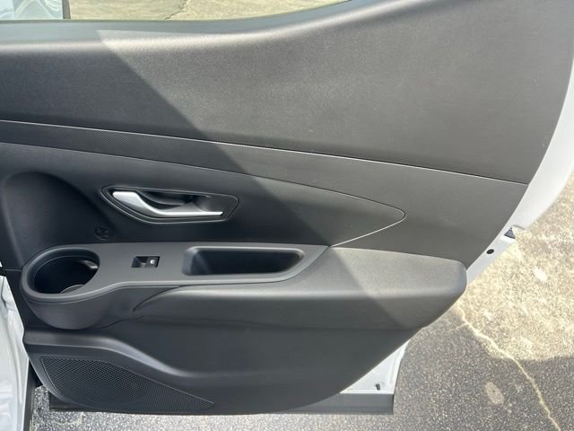 New 2026 White Hyundai SEL FWD image 4