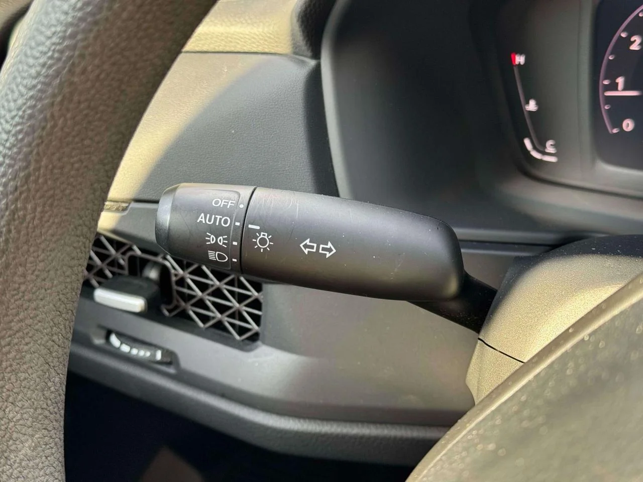 2023 Honda Accord EX - Photo 25