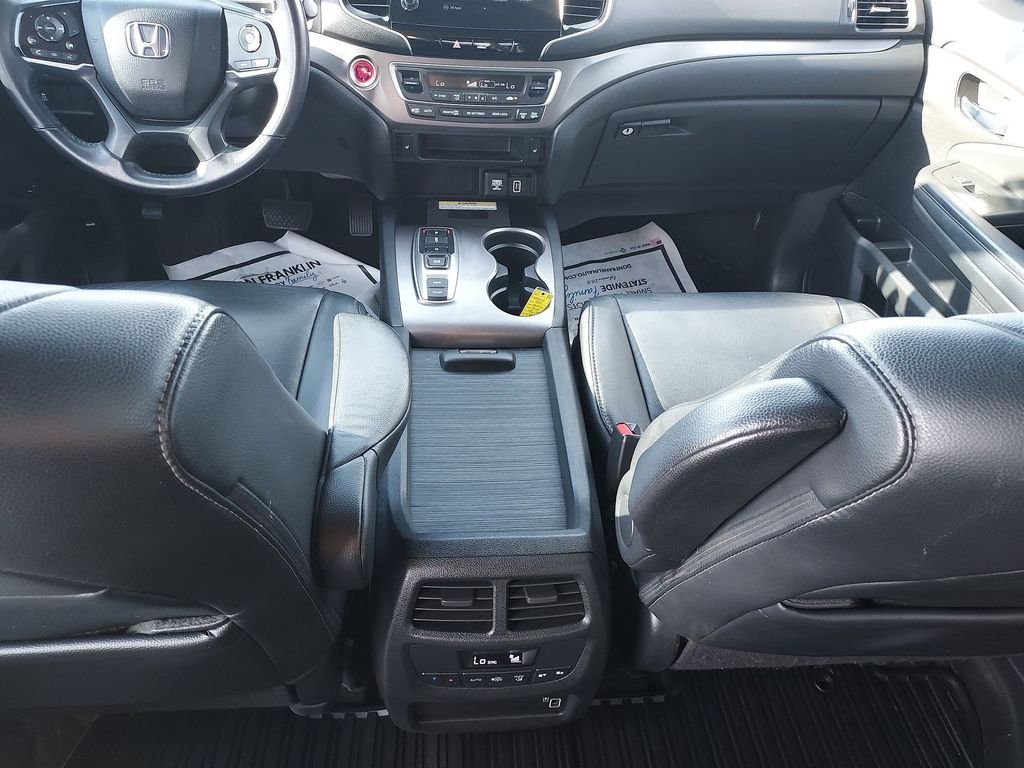 2021 Honda Pilot SE - Photo 10
