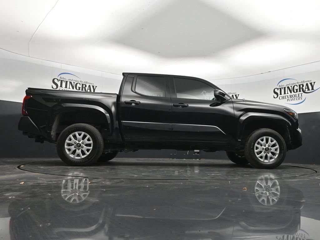 2026 Toyota Tacoma SR - Photo 33