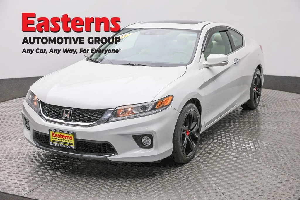 Used 2015 White Honda EX-L image 1