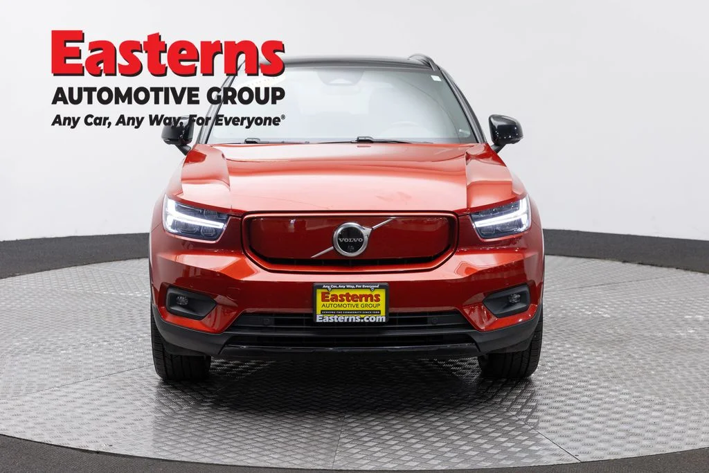 Used 2022 Orange Volvo P8 Plus image 2