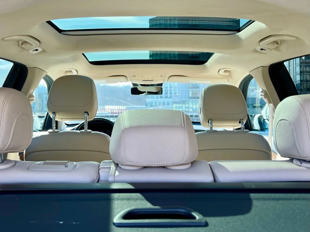 Certified Used 2022  Mercedes-Benz GLC 300 image 34
