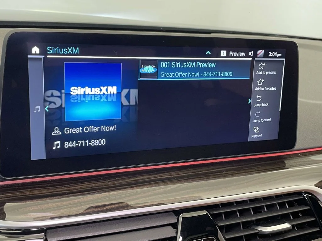 Used 2023 Gray BMW 530e iPerformance image 25