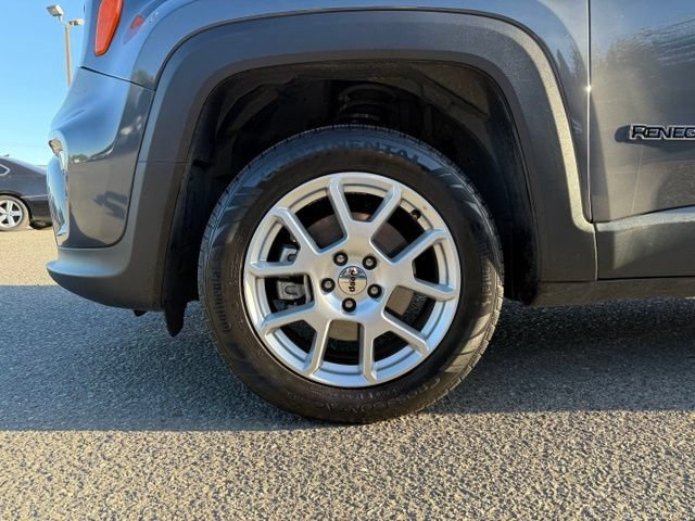 Used 2023 Graphite Gray Jeep Latitude image 15