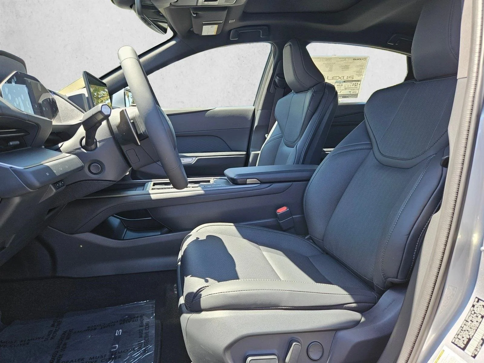 New 2026 Iridium Lexus ES 350e PREMIUM image 4