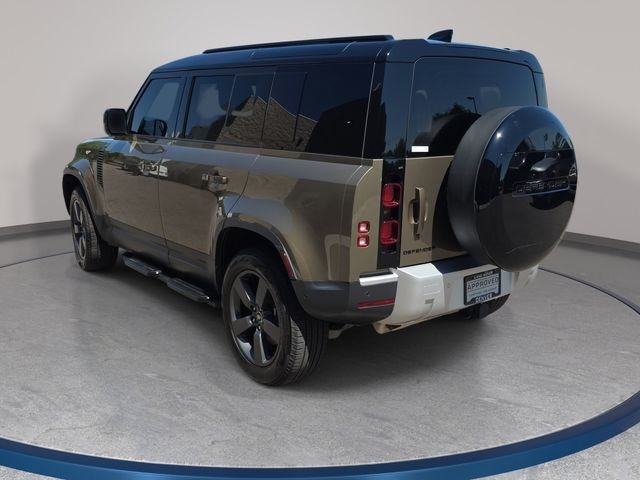 Certified Used 2025 Gondwana Stone Metallic Land Rover S image 8