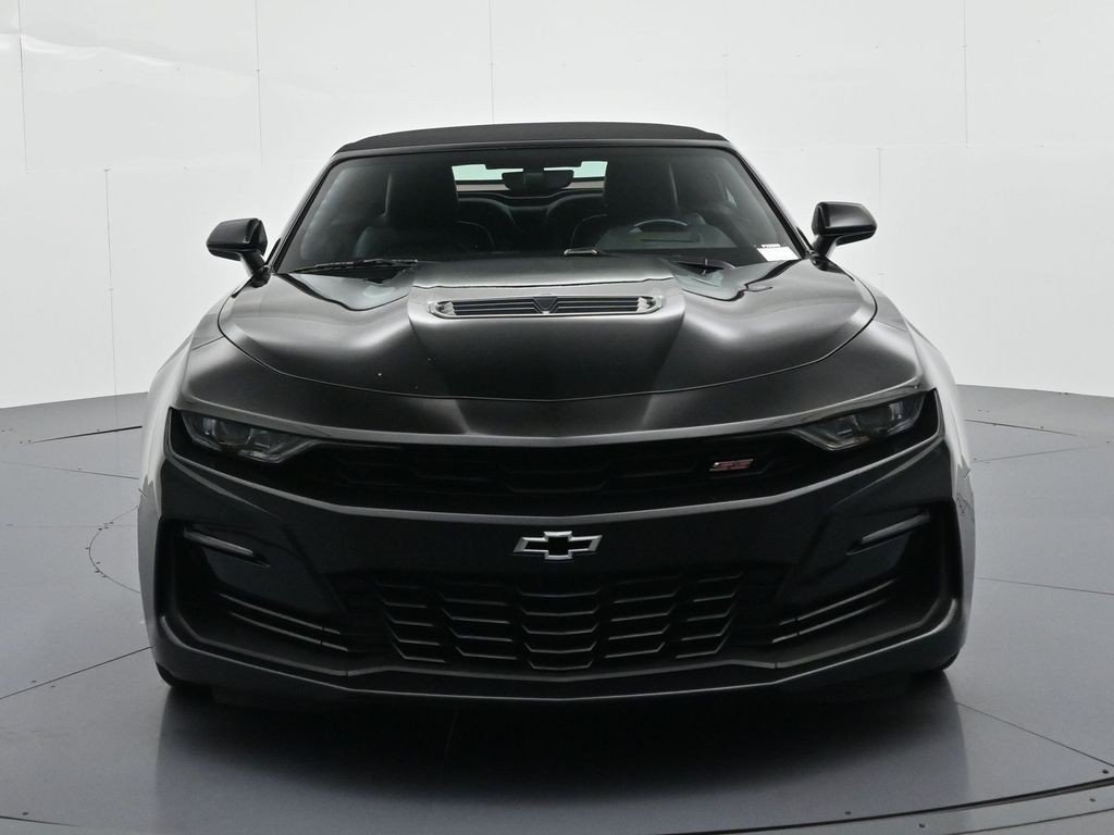 Used 2019 Black Chevrolet 2dr Conv SS w/2SS image 3