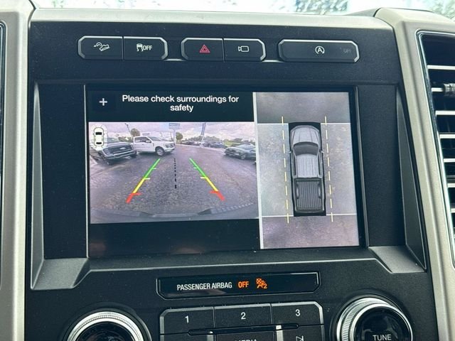 Used 2019 Red Ford King Ranch image 28