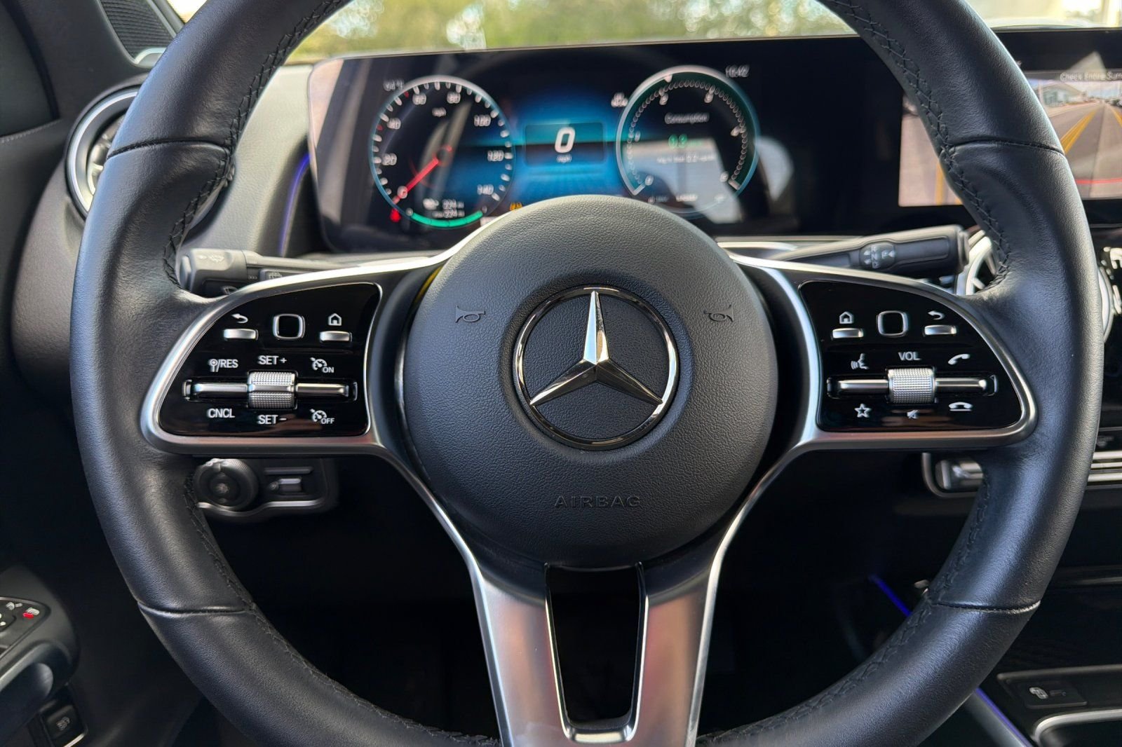 Certified Used 2023 White Mercedes-Benz 300 image 20