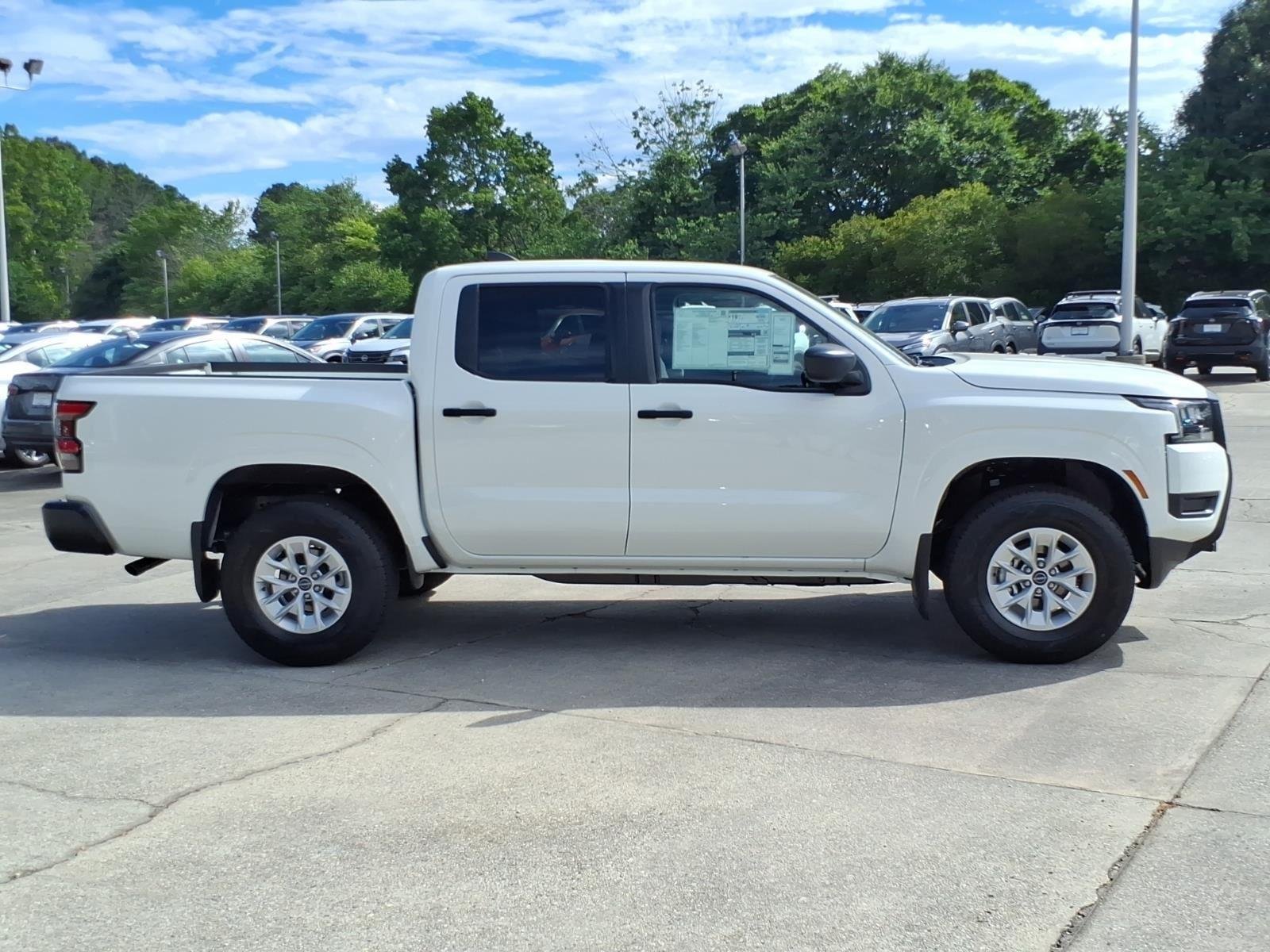 New 2026 Glacier White Nissan Crew Cab S image 6
