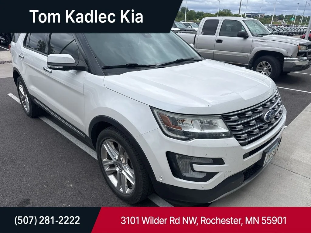 2017 Ford Explorer Limited 4WD's photo