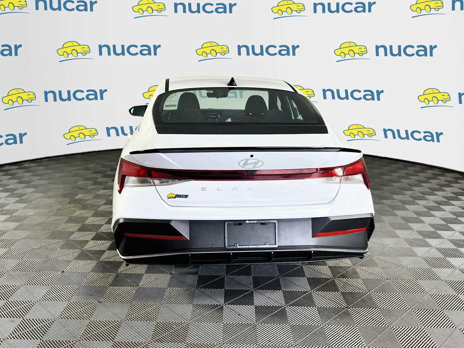Used 2025 Serenity White Hyundai SEL Sport image 6
