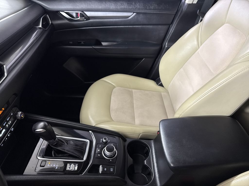 2019 Mazda CX-5 Touring - Photo 19
