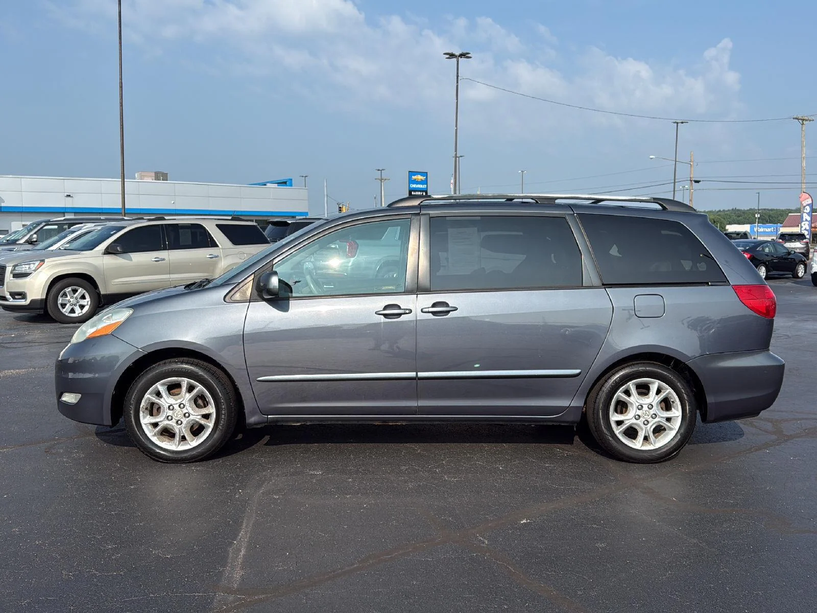 Used 2006 Toyota Sienna XLE with VIN 5TDZA22C86S541567 for sale in West Union, OH