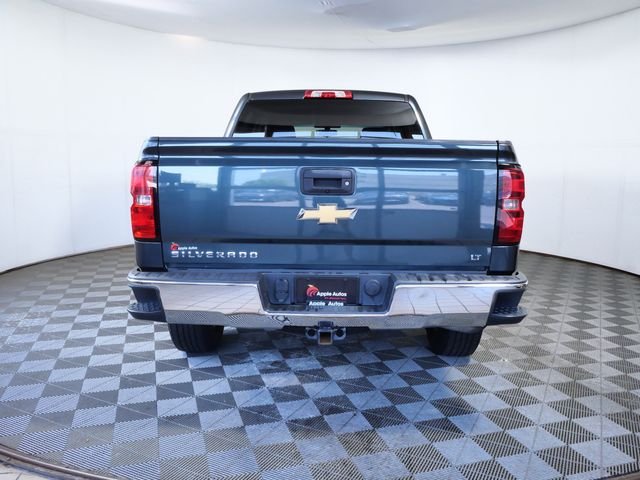 Used 2018 Gray Chevrolet LT image 7
