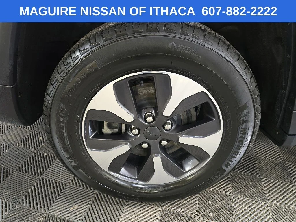 Used 2023 Brown Jeep 4xe image 14