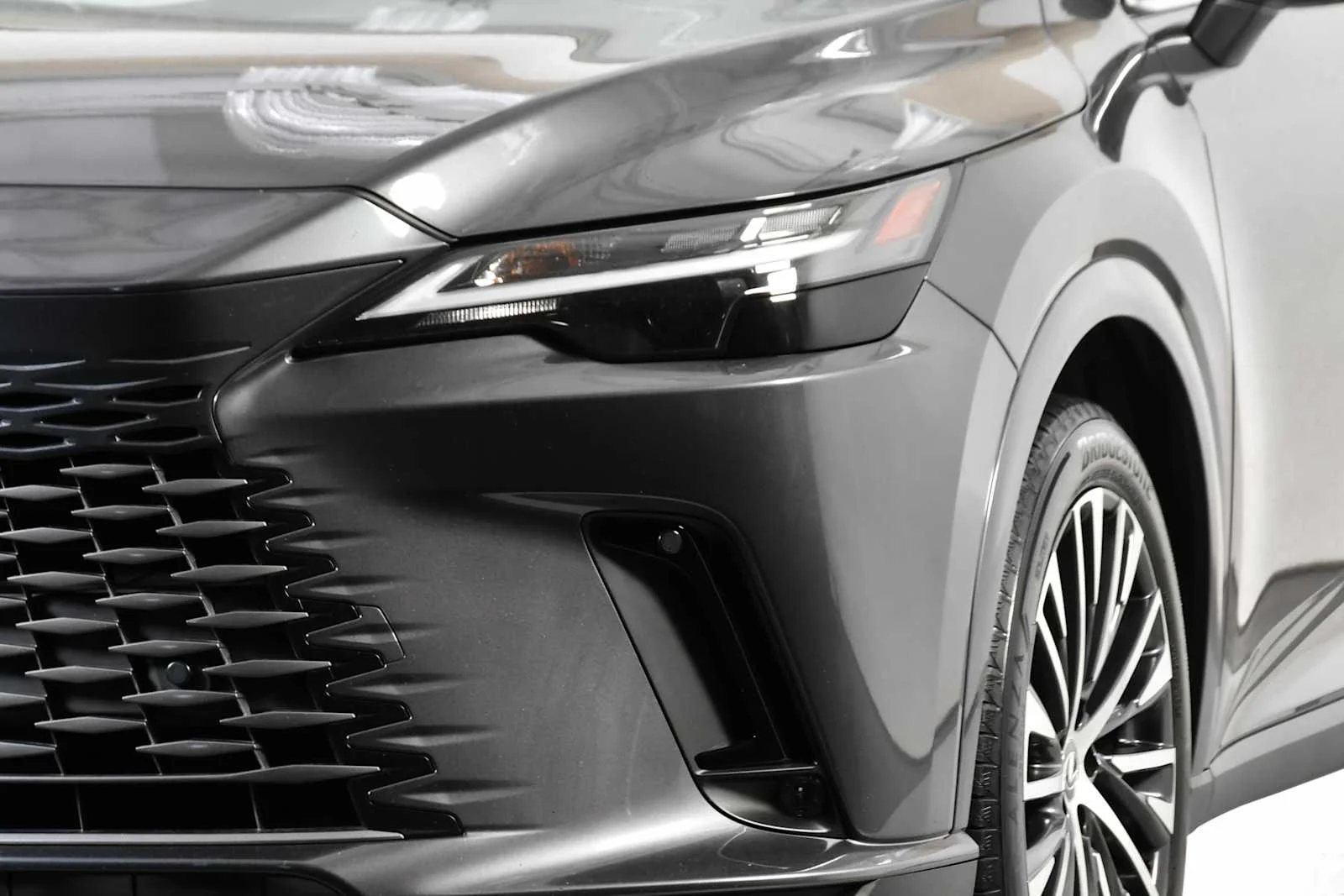 Certified Used 2025 CLOUDBURST GRAY Lexus Premium Plus image 11