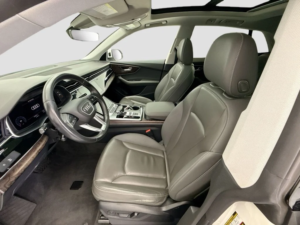 Used 2019 White Audi 3.0T Premium image 18