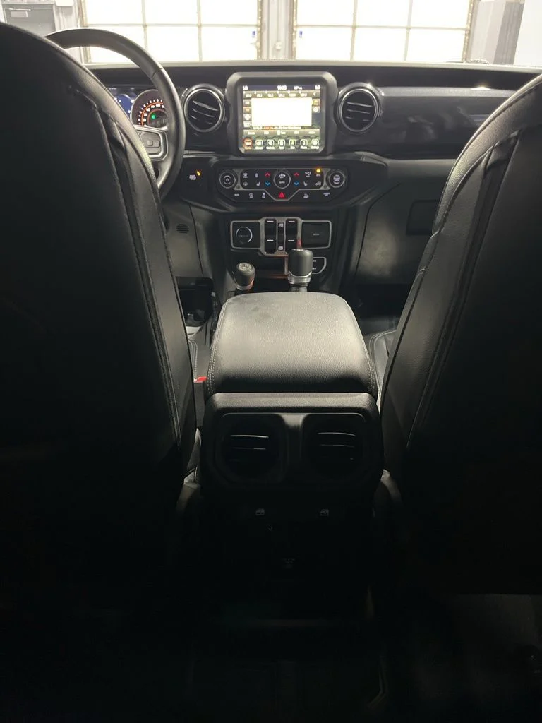 Used 2022 Gray Clearcoat Jeep Unlimited Sahara Altitude image 35