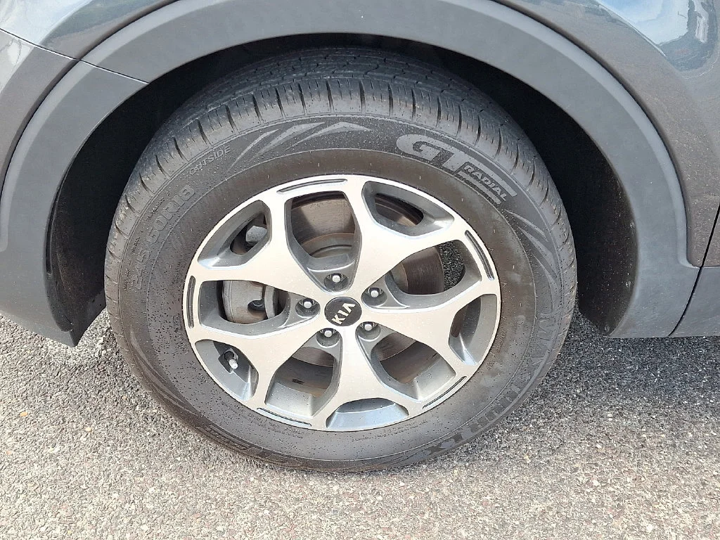 Used 2020 Gray Kia EX image 29