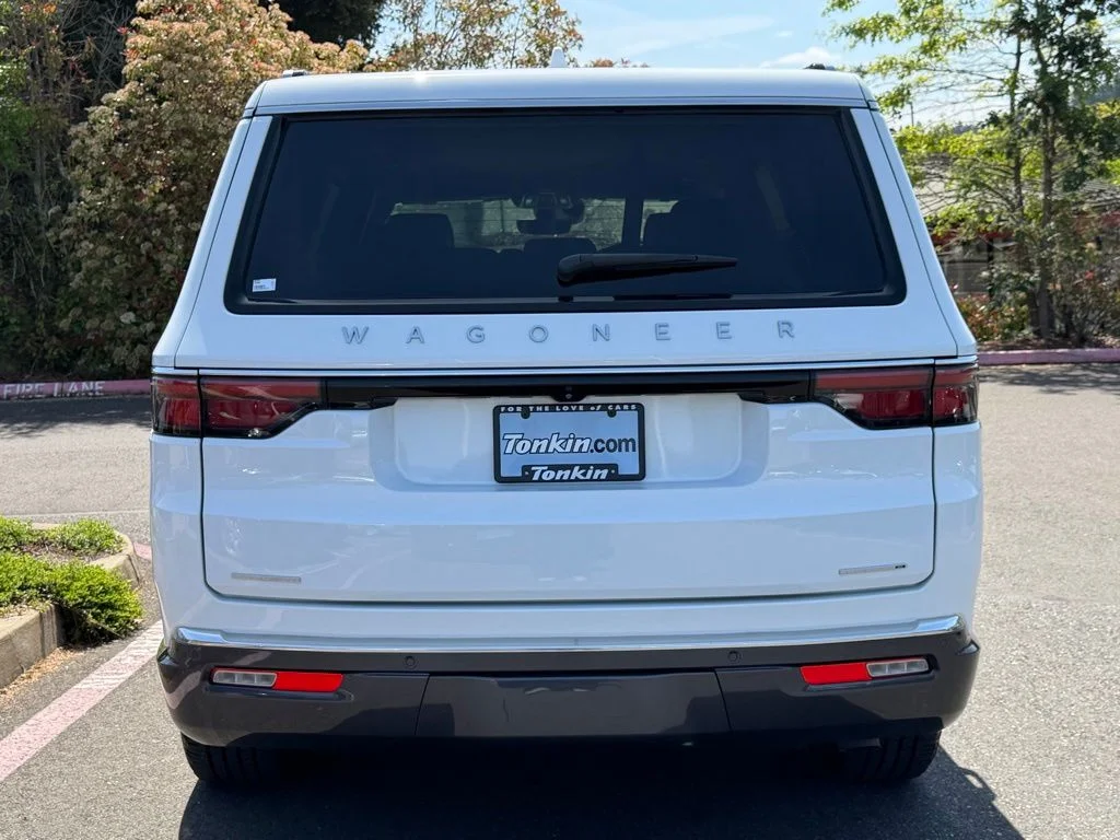 Used 2022 Bright White Clearcoat Jeep Series III image 6