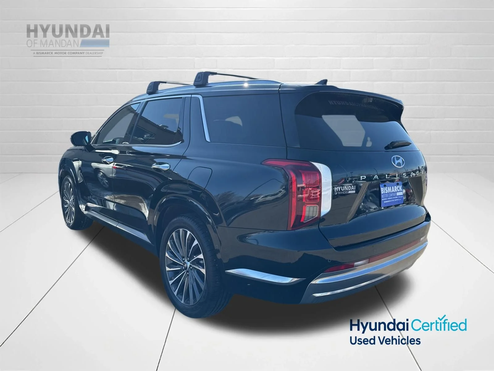 Used 2024 Green Hyundai Calligraphy image 4