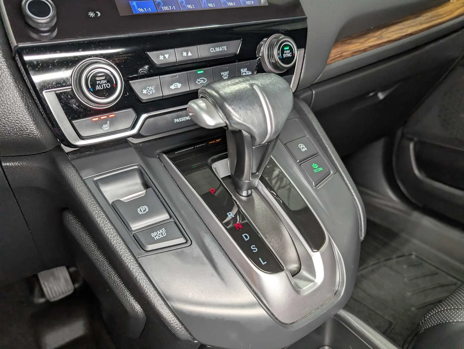 Used 2020 Lunar Silver Metallic Honda EX-L image 32